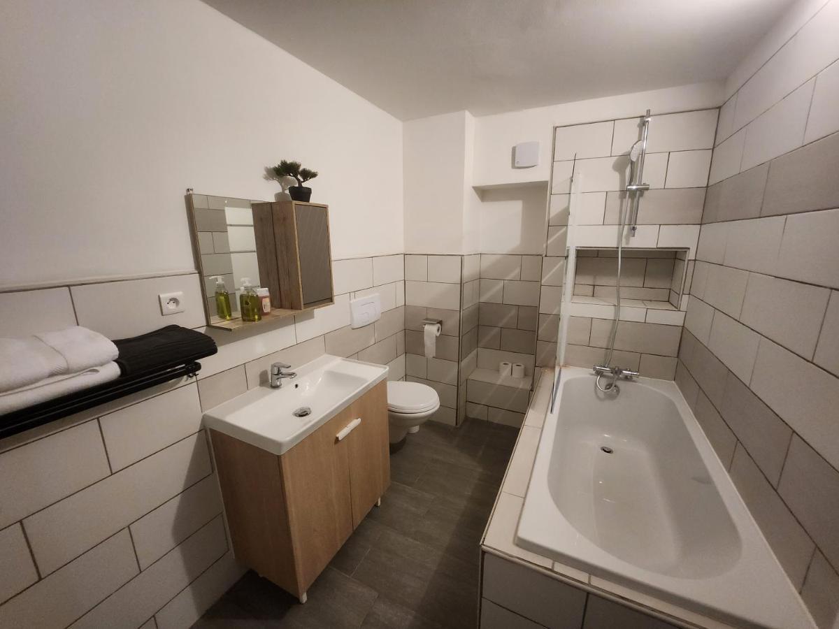 Spacieux 2 Chambres, Lumineux Bar-le-Duc Eksteriør billede